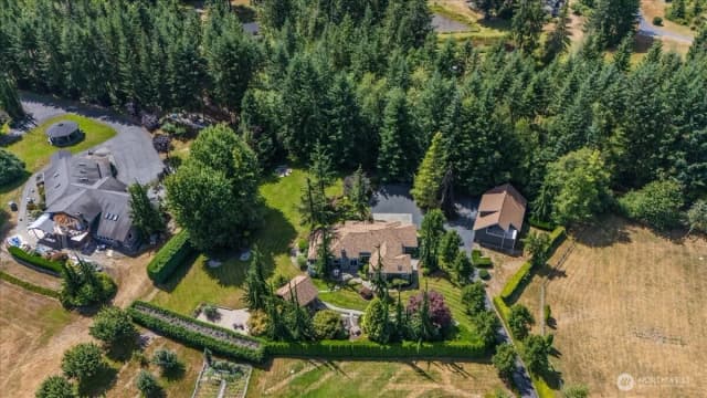 Property photo for 11504 128th Drive Ne, Lake Stevens photo 2