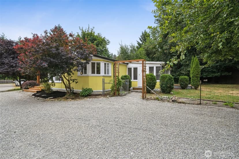 Property photo for 15835 Jade Street Se, Yelm photo 3