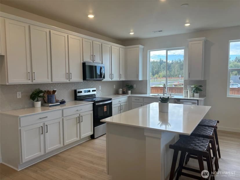 Property photo for 841 Smith Street #30, Buckley photo 21