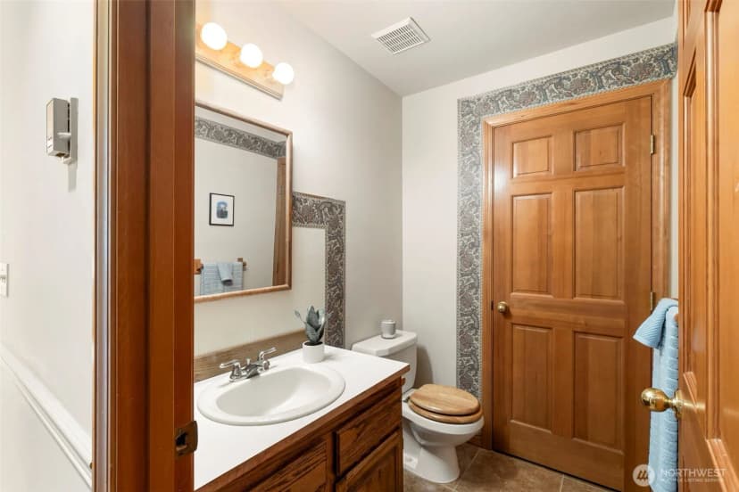 Property photo for 27849 Ne Lindvog Road, Kingston photo 15