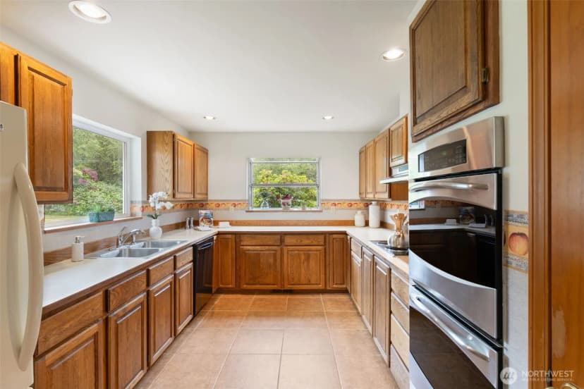 Property photo for 27849 Ne Lindvog Road, Kingston photo 12