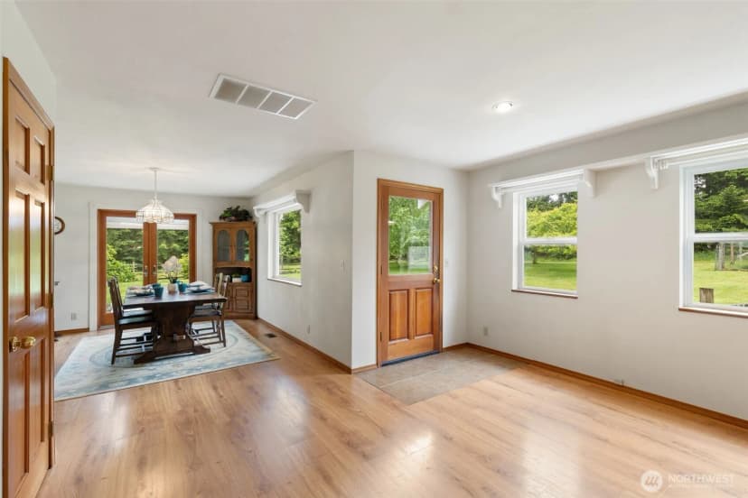 Property photo for 27849 Ne Lindvog Road, Kingston photo 7
