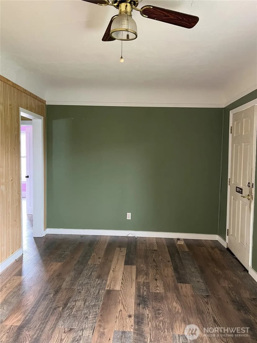 Property photo for 211 E Cherry Street, Centralia photo 15
