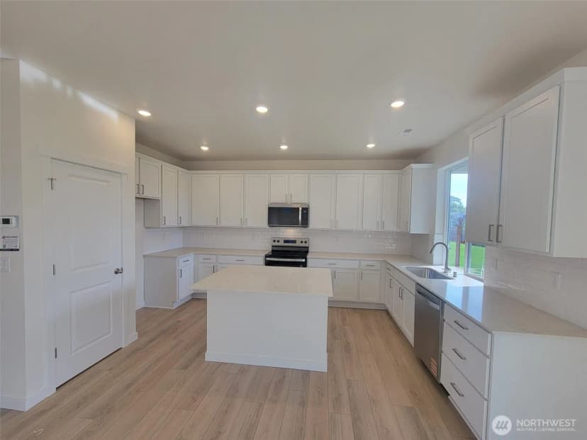 Property photo for 829 Smith Street #31, Buckley photo 5