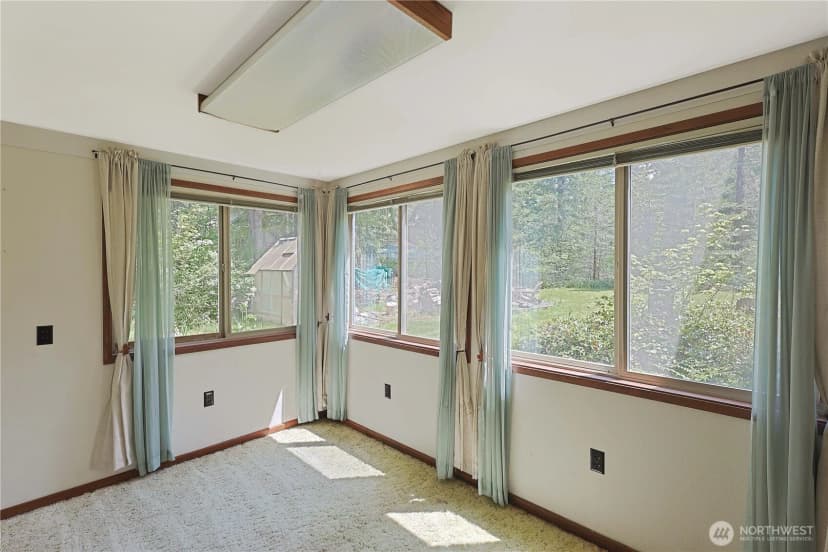 Property photo for 109 Mountain View Drive S, Ashford photo 13