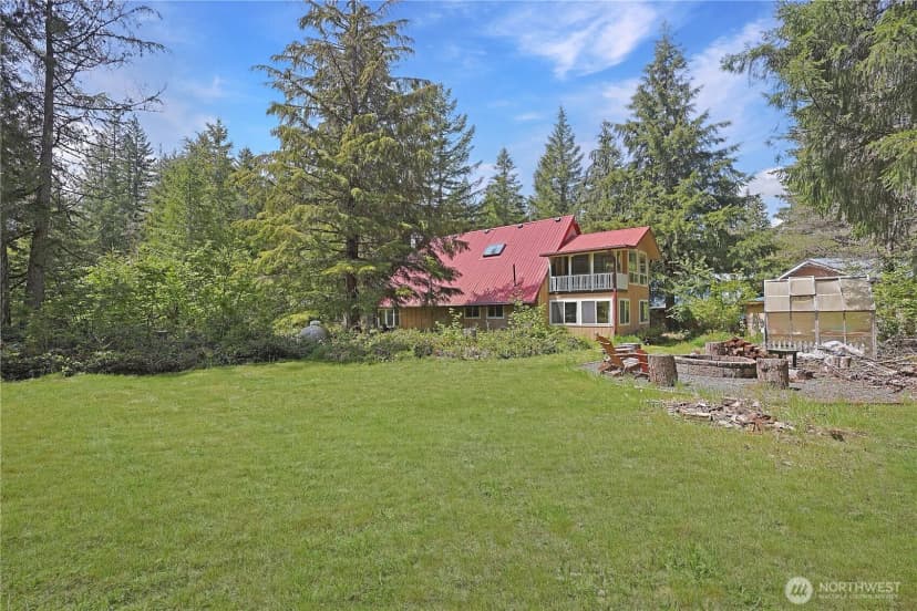Property photo for 109 Mountain View Drive S, Ashford photo 3