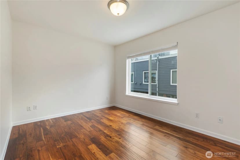 Property photo for 2400 Western Avenue #807, Seattle photo 18