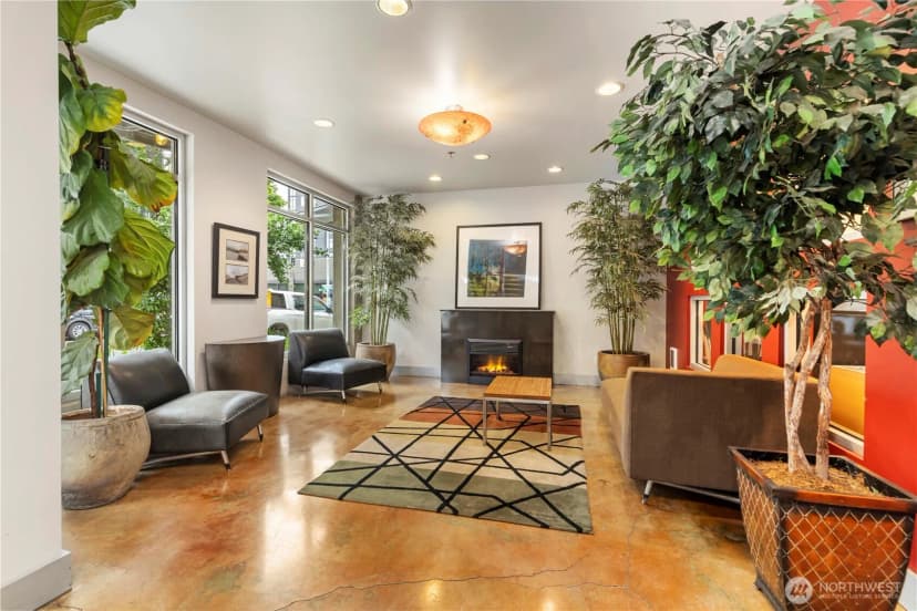 Property photo for 2400 Western Avenue #807, Seattle photo 28