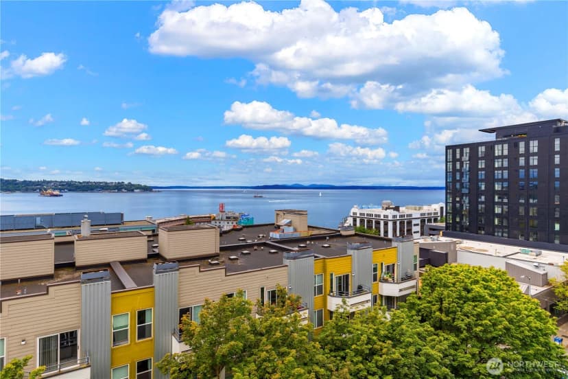 Property photo for 2400 Western Avenue #807, Seattle photo 30