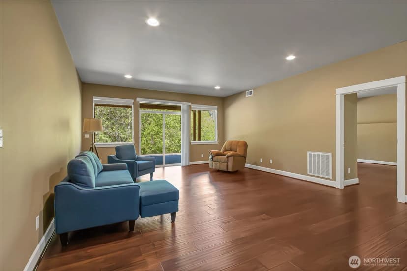 Property photo for 9440 Piperhill Drive Se, Olympia photo 26