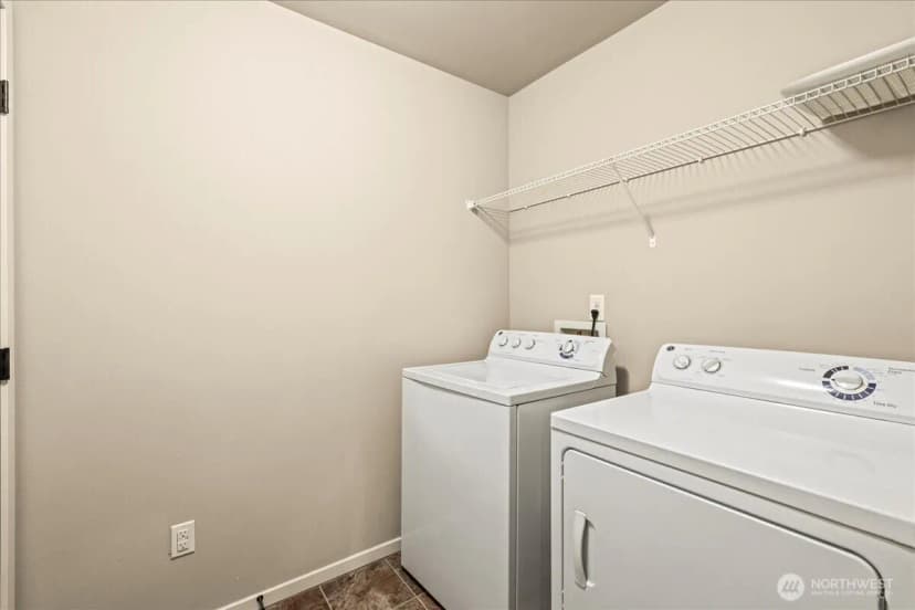 Property photo for 21421 104th Street Ct E, Bonney Lake photo 23