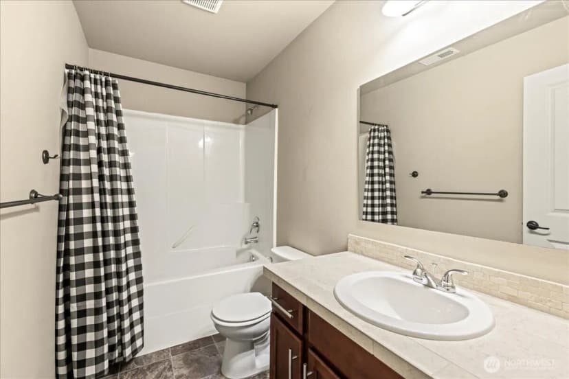 Property photo for 21421 104th Street Ct E, Bonney Lake photo 19