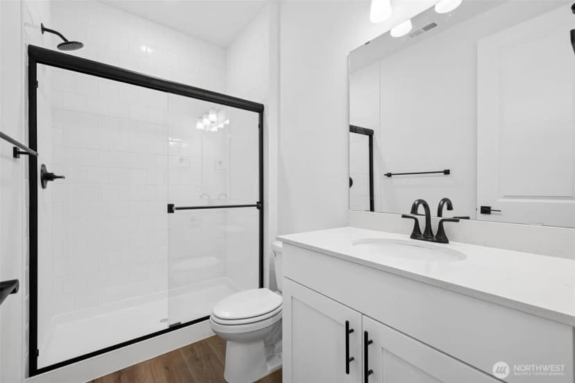 Property photo for 912 Lucas Avenue #17, Buckley photo 10