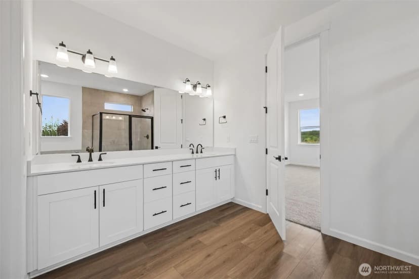 Property photo for 912 Lucas Avenue #17, Buckley photo 31