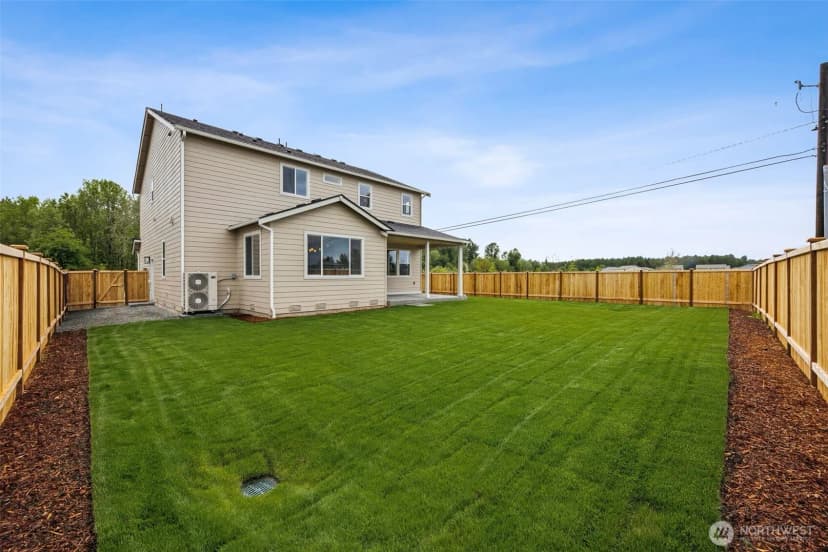 Property photo for 912 Lucas Avenue #17, Buckley photo 4
