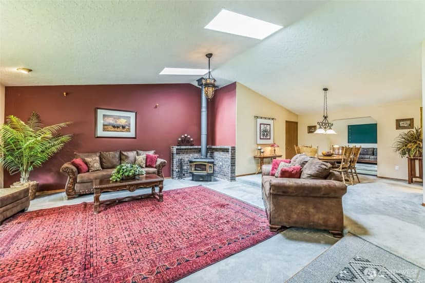 Property photo for 3220 N Pacific Avenue, Kelso photo 9