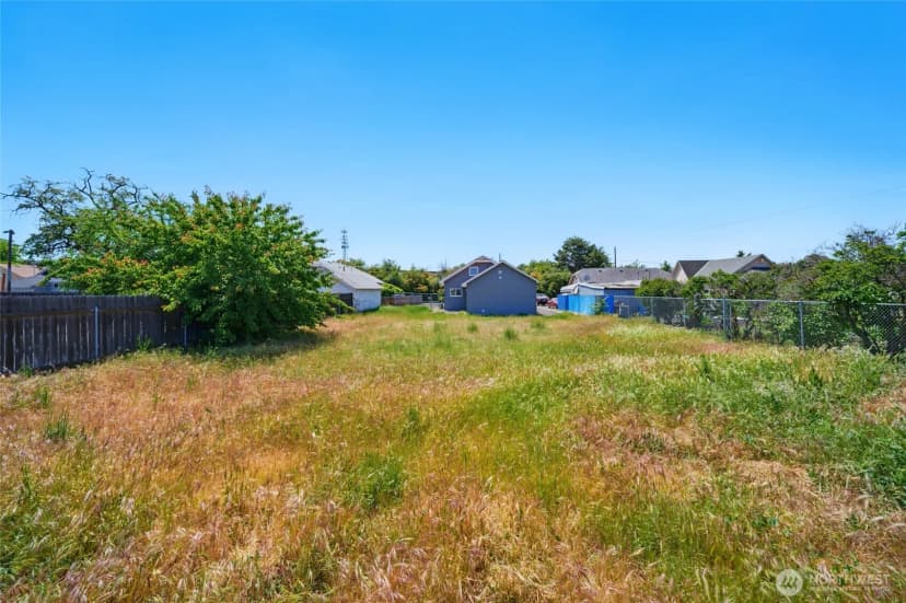 Property photo for 1128 W Elm Street, Walla Walla photo 18