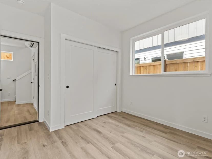 Property photo for 9017 Dibble Avenue Nw #b, Seattle photo 16