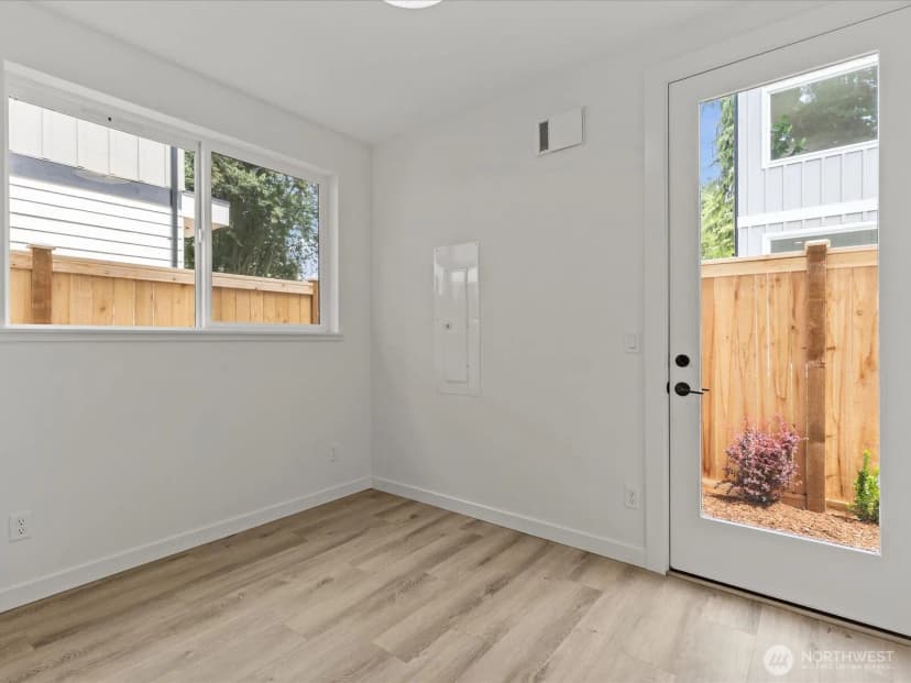 Property photo for 9017 Dibble Avenue Nw #b, Seattle photo 15