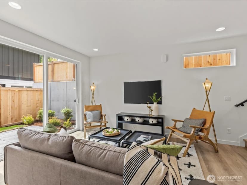 Property photo for 9017 Dibble Avenue Nw #b, Seattle photo 9