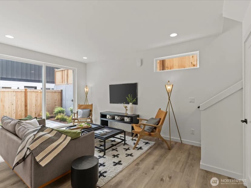 Property photo for 9017 Dibble Avenue Nw #b, Seattle photo 5