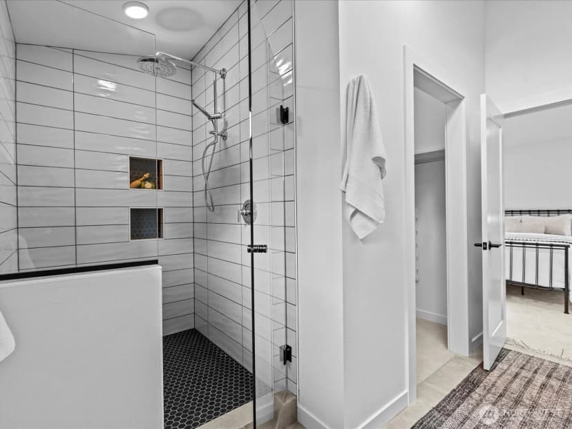 Property photo for 9017 Dibble Avenue Nw #b, Seattle photo 19