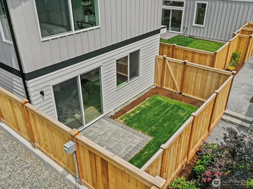 Property photo for 9017 Dibble Avenue Nw #b, Seattle photo 30