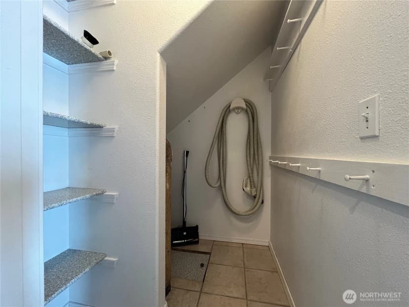 Property photo for 1516 4th Street, Wenatchee photo 27