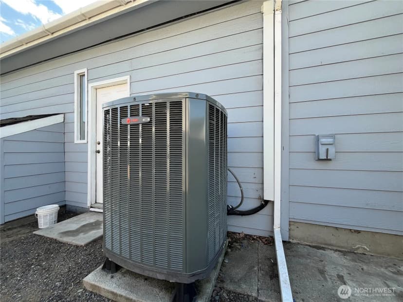 Property photo for 1516 4th Street, Wenatchee photo 39
