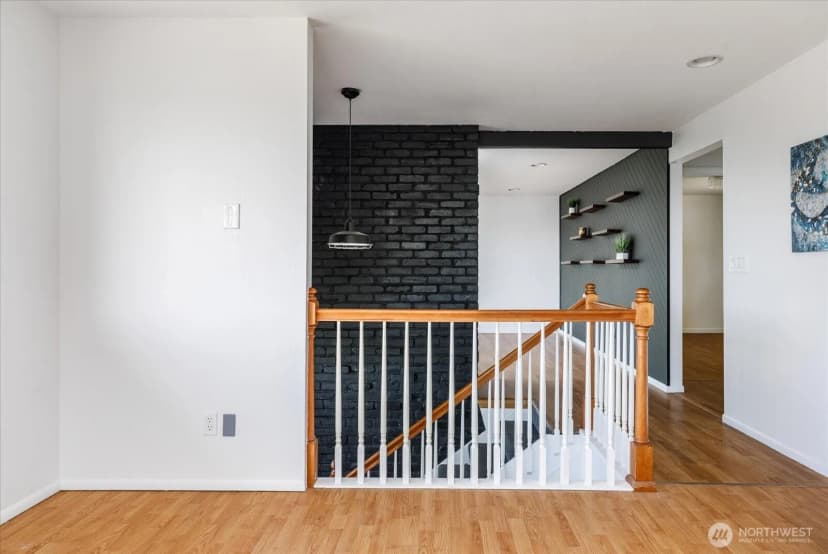 Property photo for 13371 Eagle Street, Anacortes photo 6
