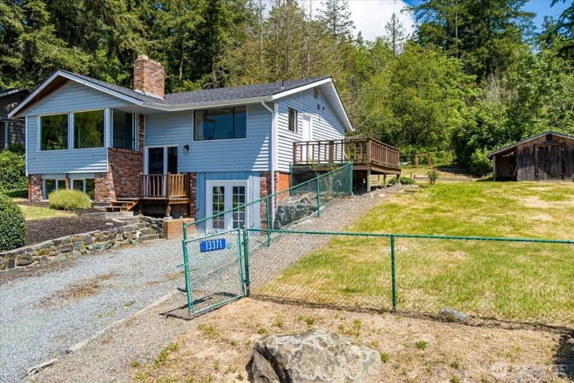 Property photo for 13371 Eagle Street, Anacortes photo 4