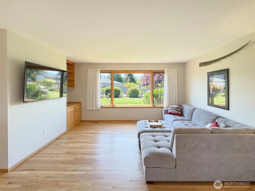 Property photo for 22 E Bedinger Road, Sequim photo 6