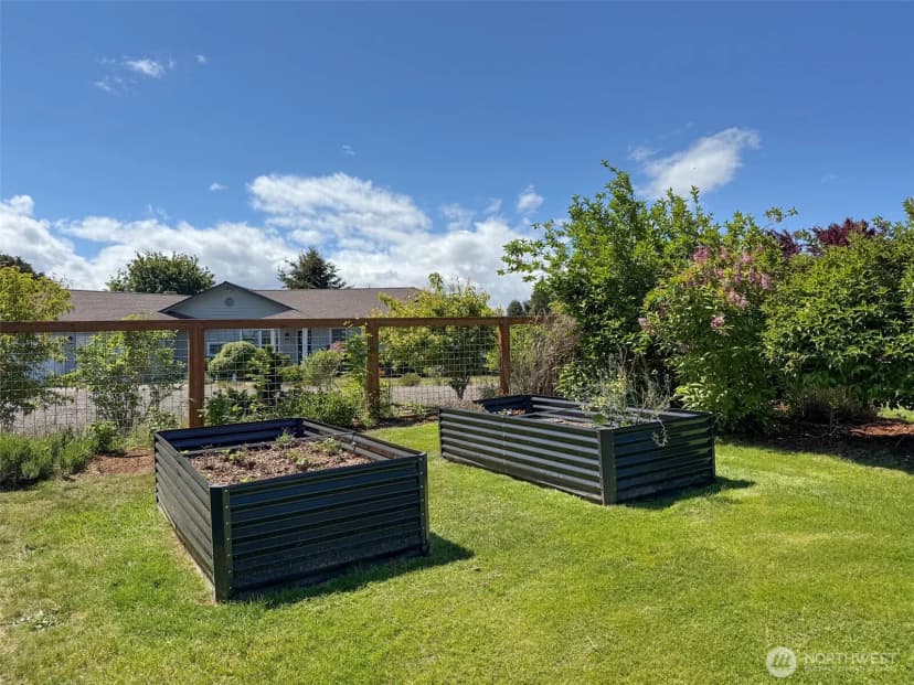 Property photo for 22 E Bedinger Road, Sequim photo 36