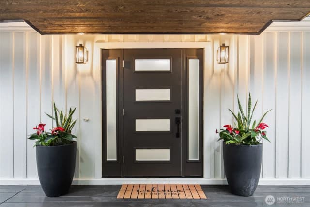 Property photo for 4501 Hemlock Lane Nw, Gig Harbor photo 3