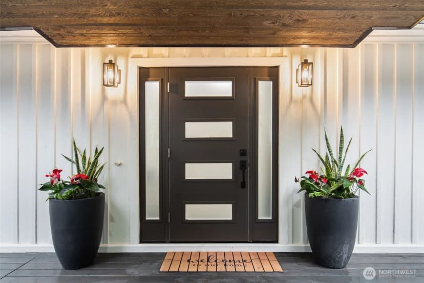 Property photo for 4501 Hemlock Lane Nw, Gig Harbor photo 3