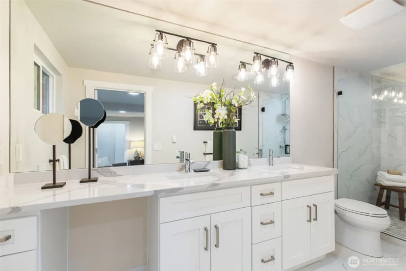 Property photo for 4501 Hemlock Lane Nw, Gig Harbor photo 4
