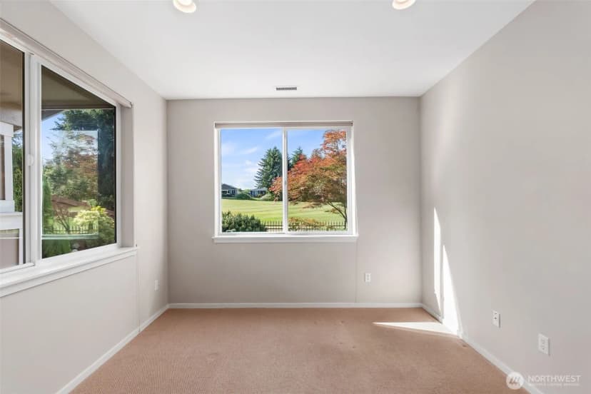 Property photo for 8315 Vashon Drive Ne, Lacey photo 9