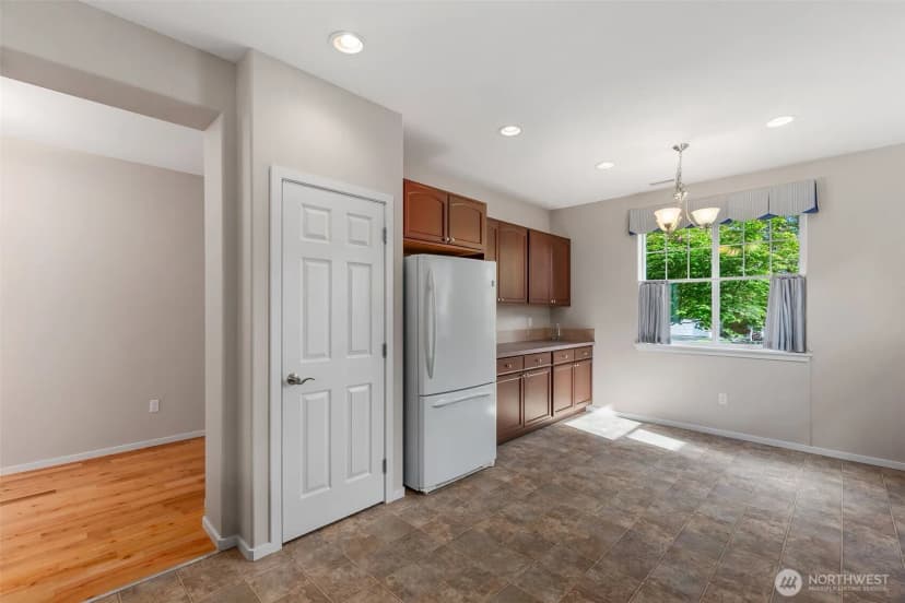 Property photo for 8315 Vashon Drive Ne, Lacey photo 11