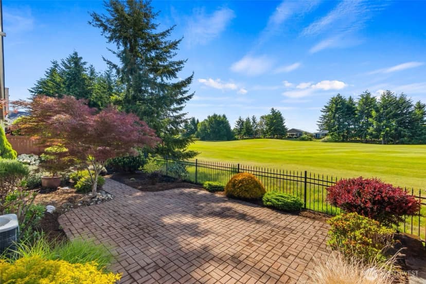 Property photo for 8315 Vashon Drive Ne, Lacey photo 25
