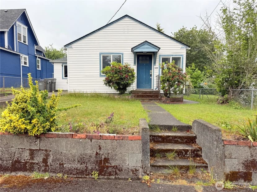 Property photo for 620 Hull Avenue, Port Orchard photo 2