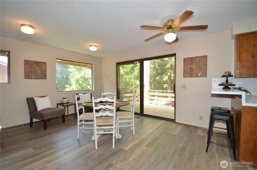 Property photo for 18215 108th Avenue Ne, Bothell photo 15