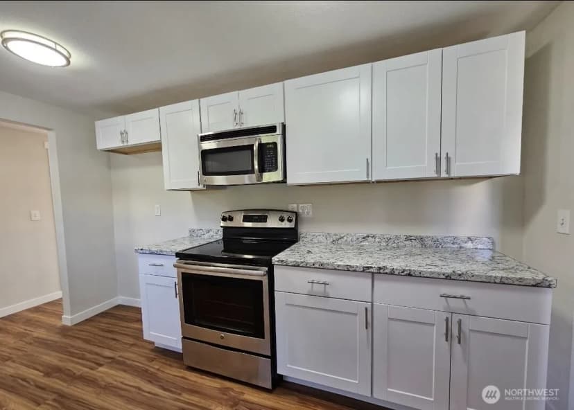 Property photo for 2914 Columbia Heights Road, Longview photo 7