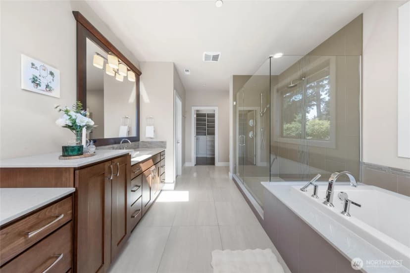 Property photo for 4021 91st Avenue Se, Mercer Island photo 20