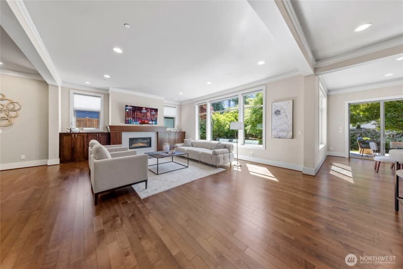 Property photo for 4021 91st Avenue Se, Mercer Island photo 6
