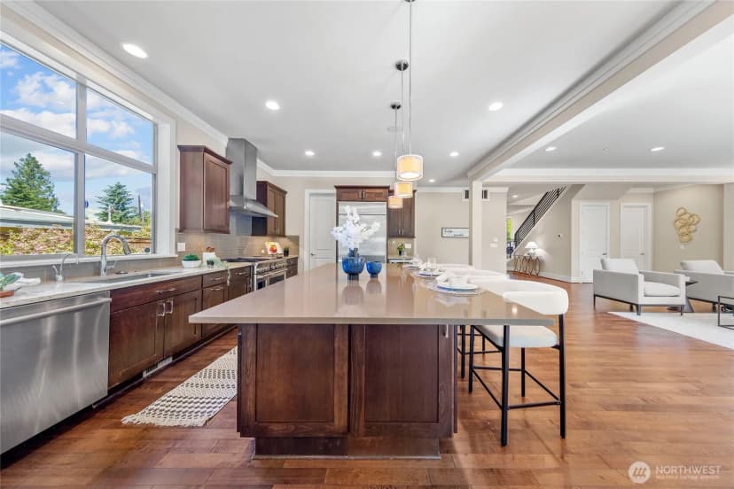 Property photo for 4021 91st Avenue Se, Mercer Island photo 12