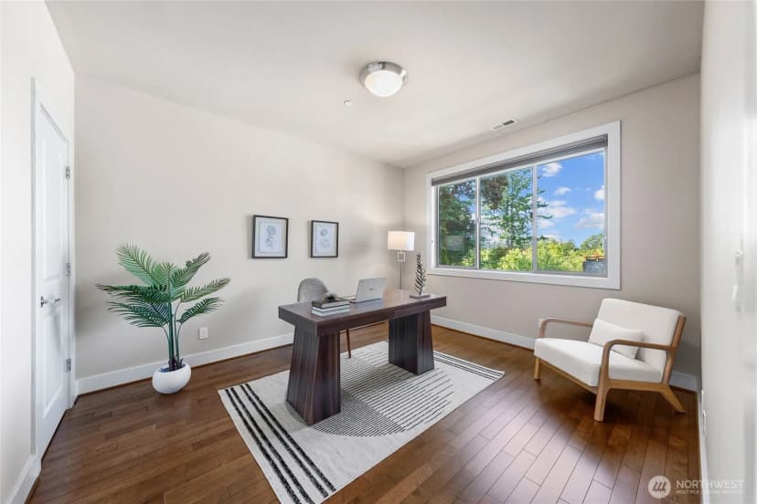 Property photo for 4021 91st Avenue Se, Mercer Island photo 22