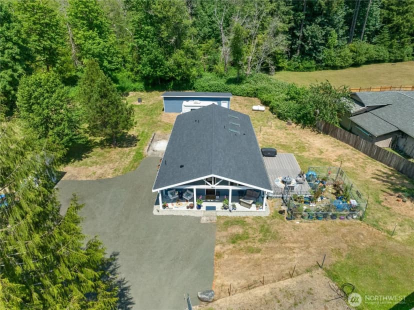 Property photo for 7211 Lakeside Street Sw, Olympia photo 33