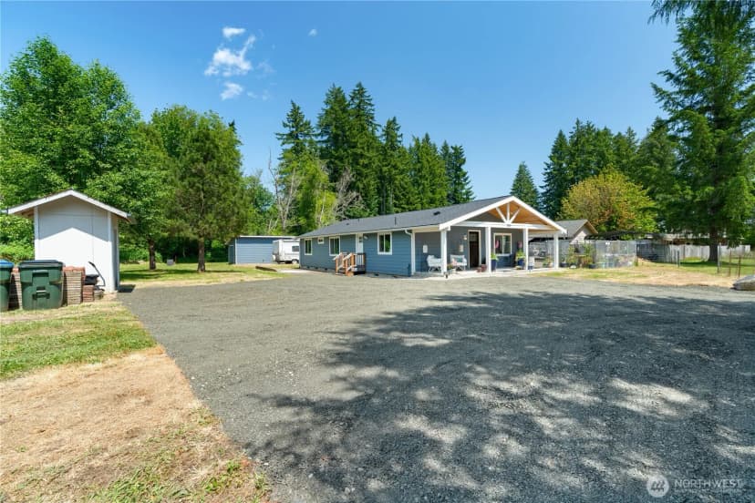 Property photo for 7211 Lakeside Street Sw, Olympia photo 2