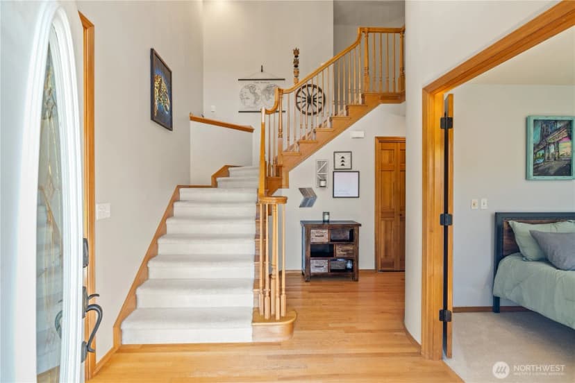 Property photo for 1024 Fairway Drive, Aberdeen photo 3