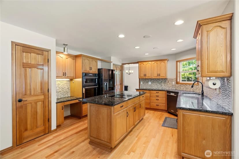 Property photo for 1024 Fairway Drive, Aberdeen photo 10